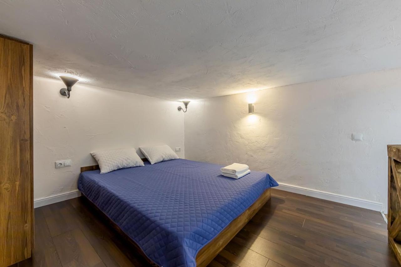 Olympic Loft Apartment